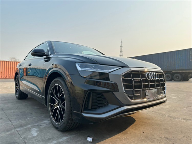 奥迪Q8